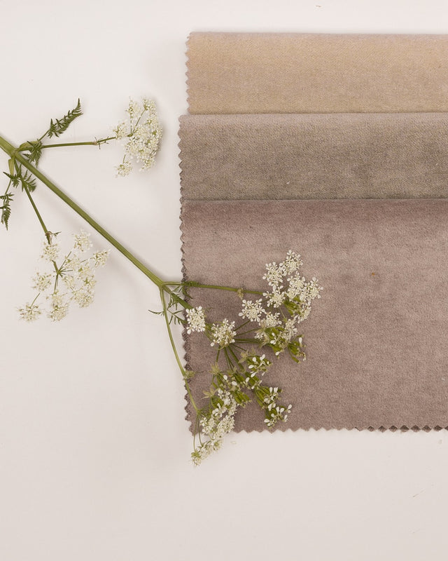 Zamów próbki materiałów i drewna do łóżka 5