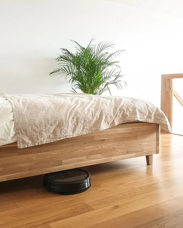 Łóżko dębowe z pojemnikiem Flat 7