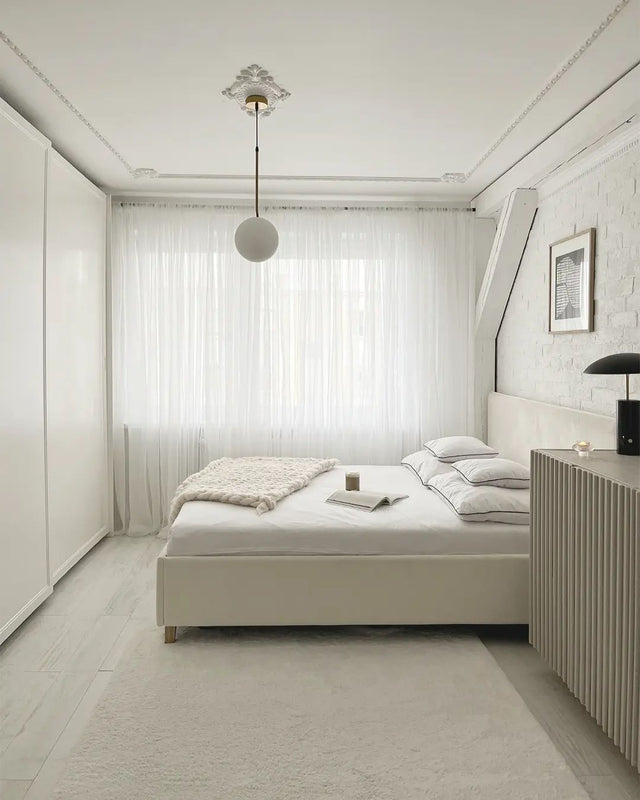 Łóżko tapicerowane z pojemnikiem w materiale len plecionka naturalne barwy 6