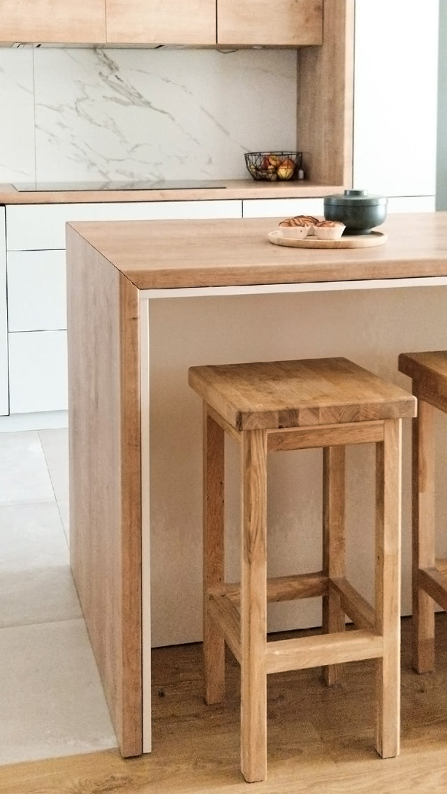 Bar Stool Hoker No. 1