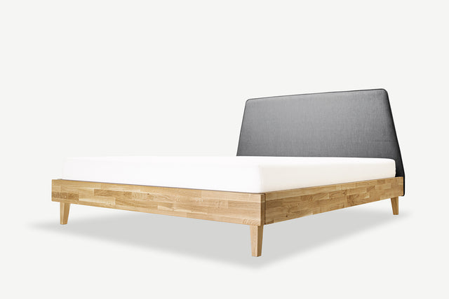 Model 3D łóżka dębowego Angel 10