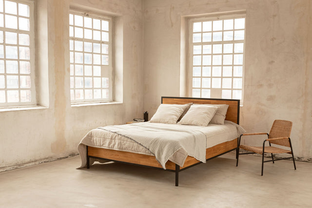 Wybór łóżka do sypialni. Porady eksperta.