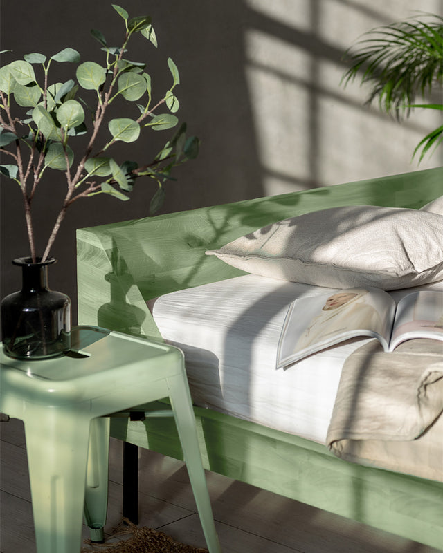 Malowanie mebli drewnianych - o czym należy pamiętać