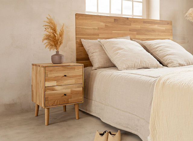 Wooden oak beds