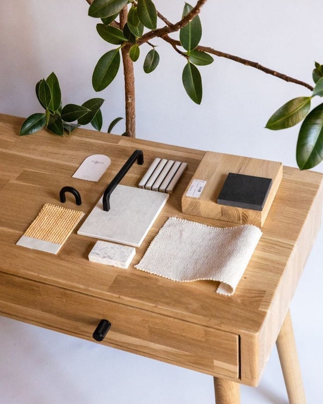 Zamów próbki materiałów i drewna do łóżka 7