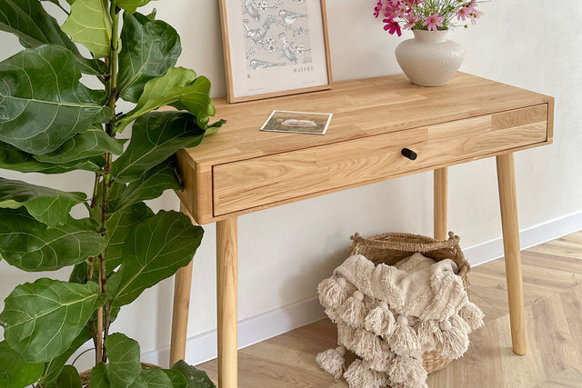 Model 3D toaletki dębowej Lili No. 1