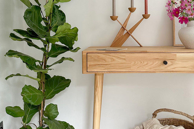 Model 3D toaletki dębowej Lili No. 1