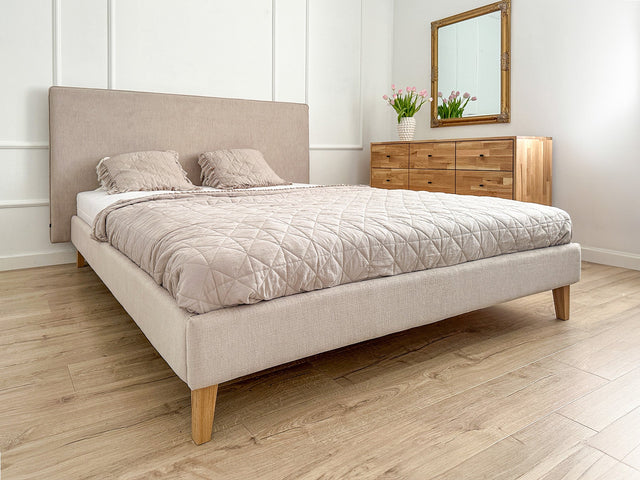 Upholstered bed Slim