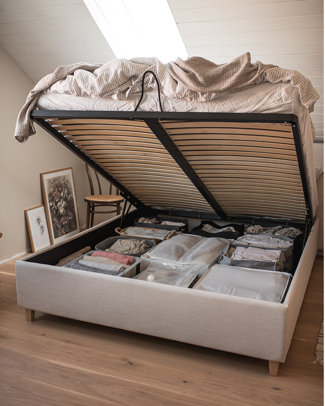 Upholstered storage bed Slim