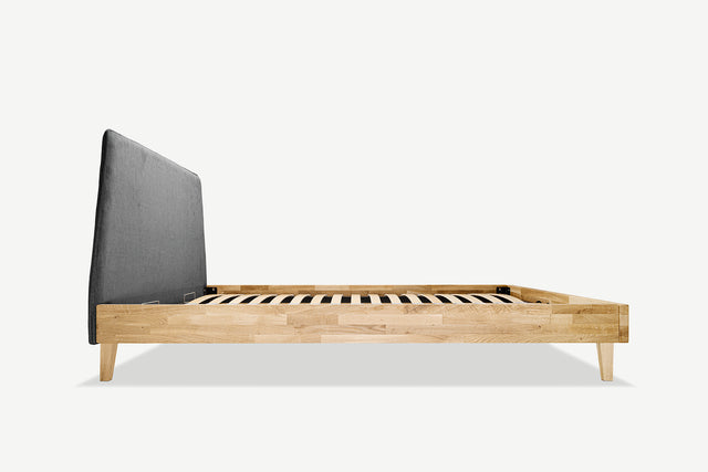 Model 3D łóżka dębowego Angel 3