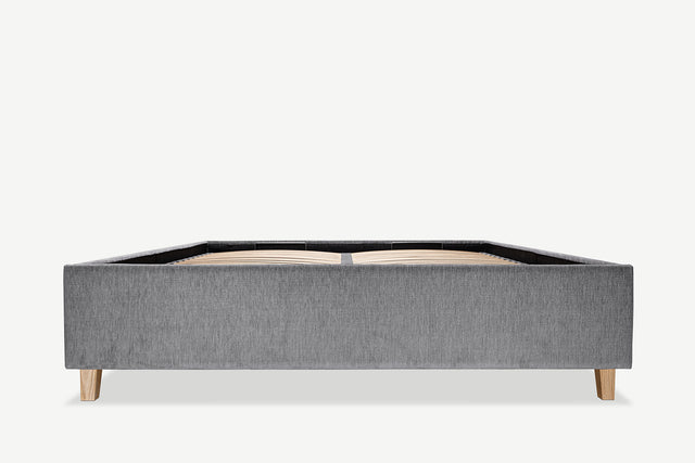 Model 3D łóżka tapicerowanego z pojemnikiem Flat 3